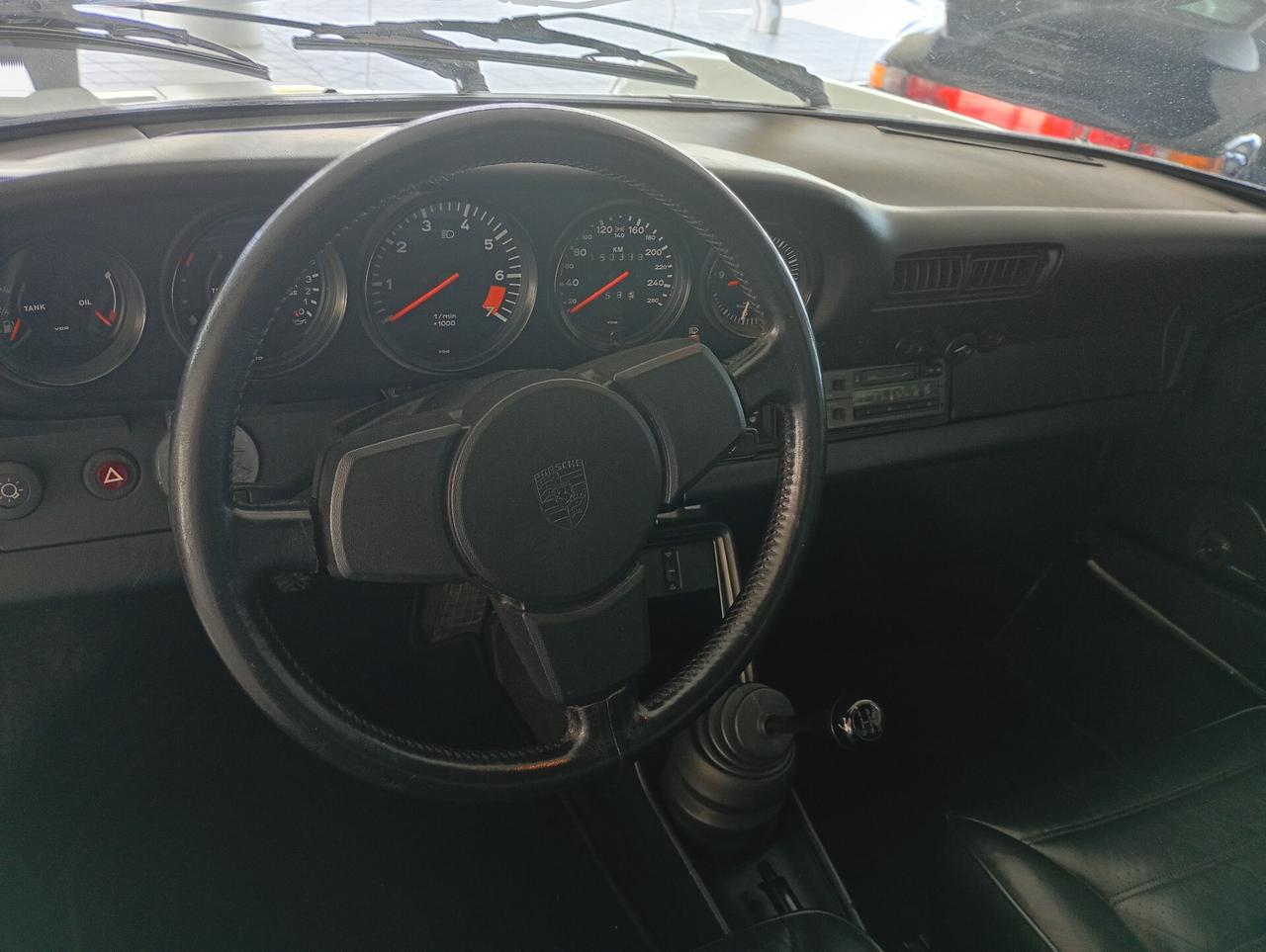 Porsche 911 CARRERA 3.2 CABRIO