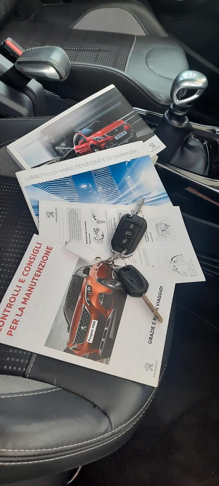 Peugeot 2008 1.6 BlueHDi 120 cv Allure