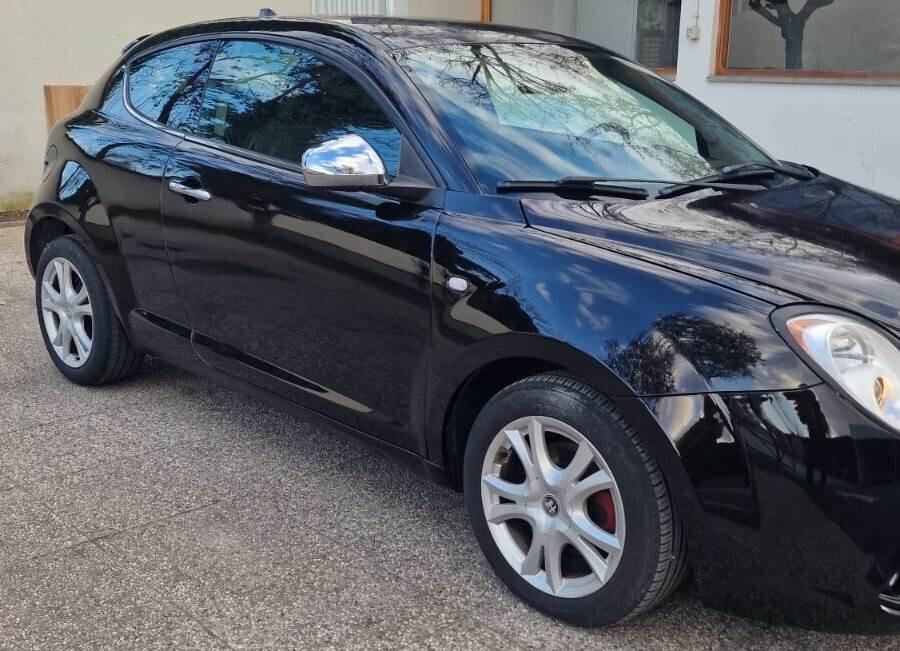 Alfa Romeo MiTo 1.3 JTDm-2 95 CV S&S Distinctive Sport Pack