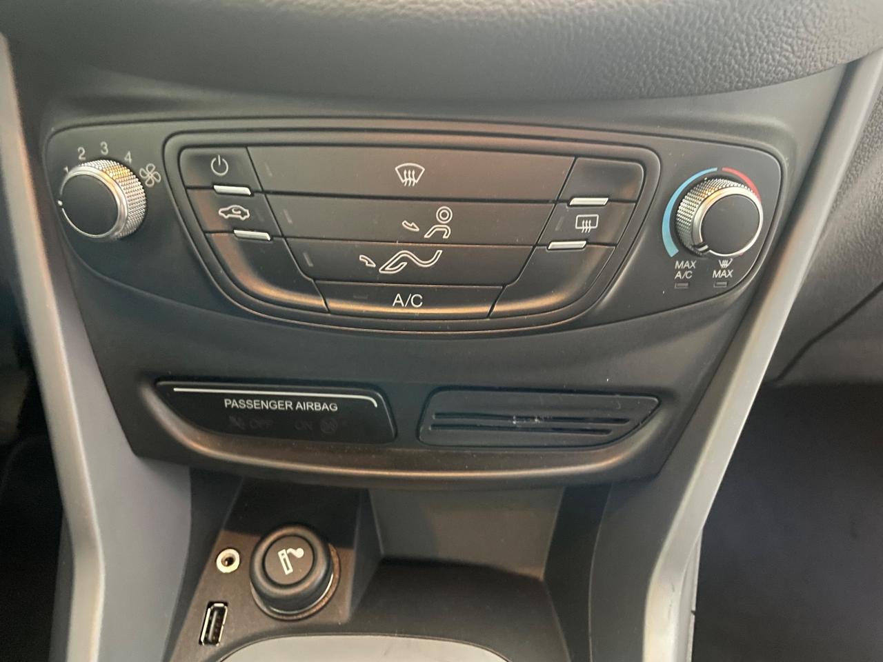 FORD B-MAX 1.5 TDCI 75 CV “PARI AL NUOVO”