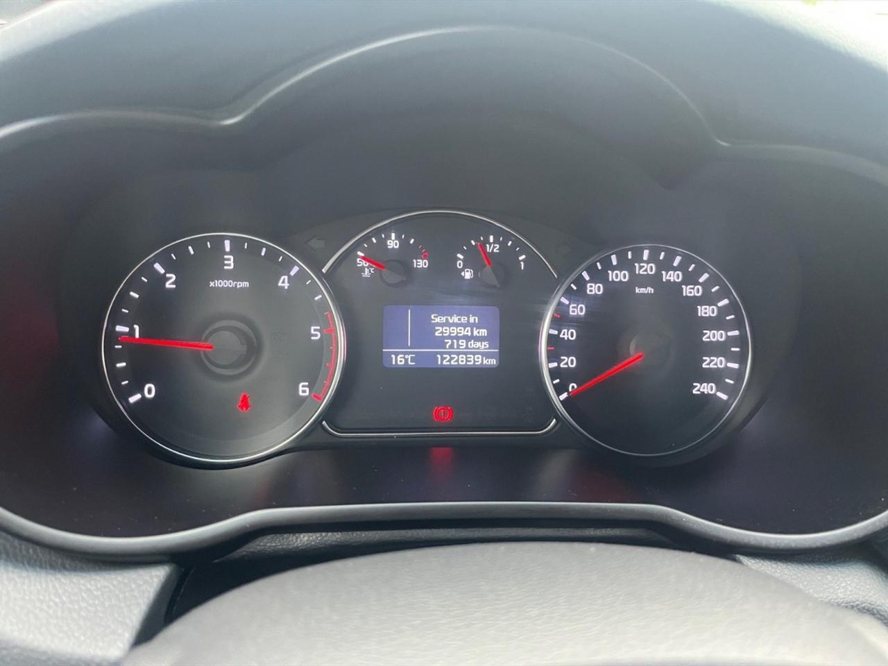 Kia Carens 1.7 crdi class 115cv 5p.ti e6