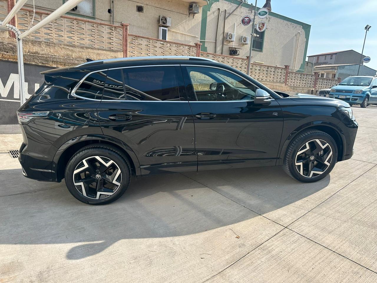 Volkswagen Tiguan 2.0 TDI 150 CV DSG R-Line