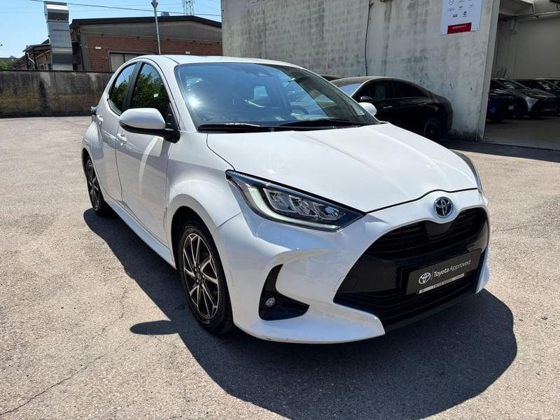 Toyota Yaris Hybrid Trend MY22