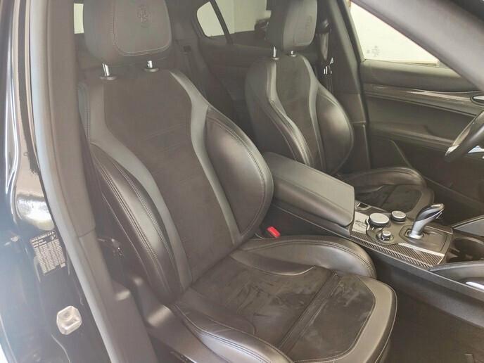 Alfa Romeo Stelvio 2.9 Bi-Turbo V6 510 CV AT8 Quadrifoglio