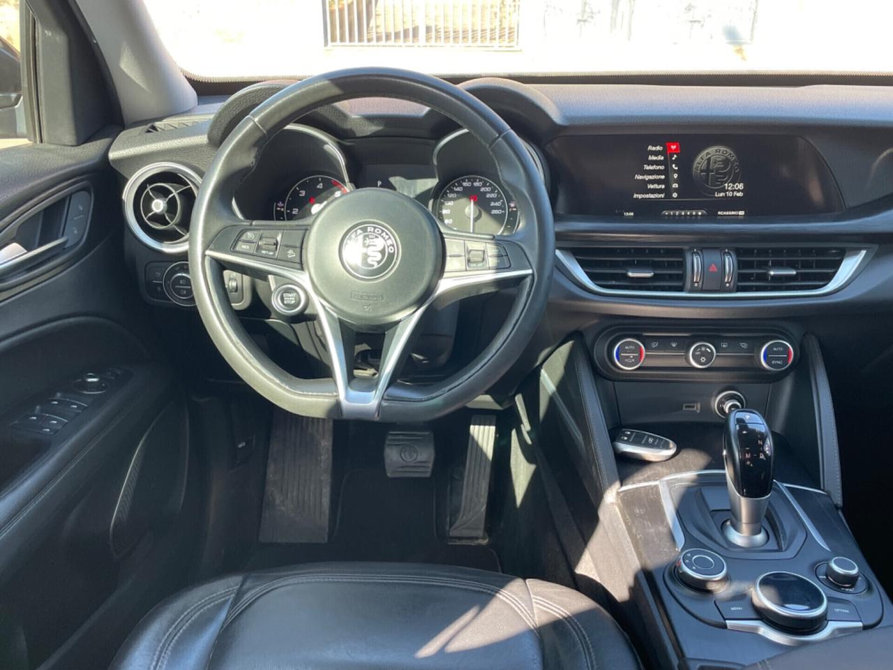 Alfa Romeo Stelvio 2.2 Turbodiesel 210 CV AT8 Q4 Executive