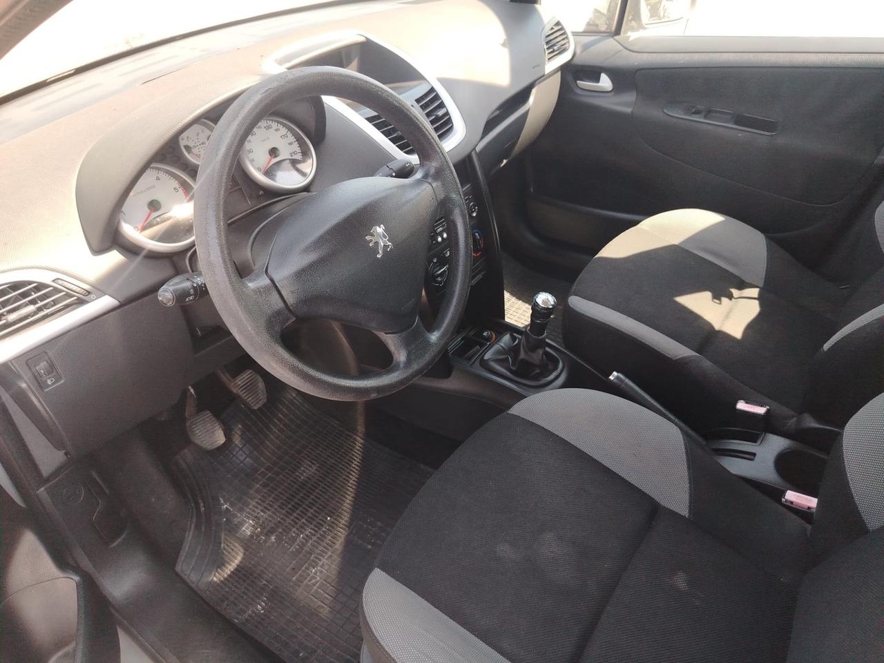 Peugeot 207 1.4 8V 75CV 3p. Energie Sport ECO GPL