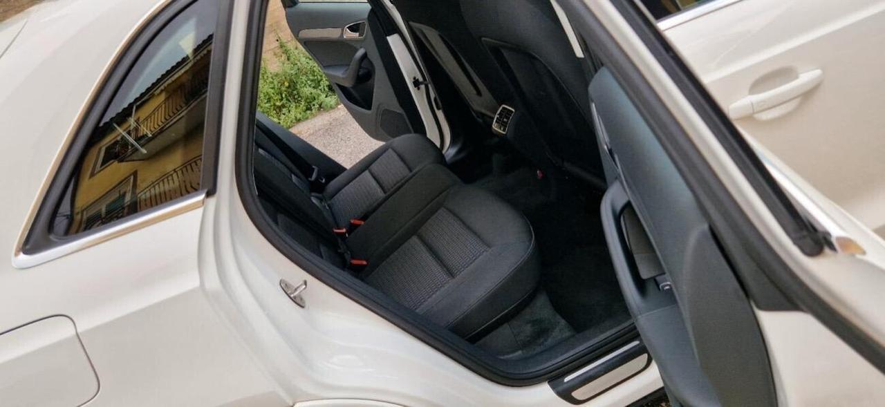 Audi Q3 2.0 Tdi 120Cv (Adatta ai Neopatentati)