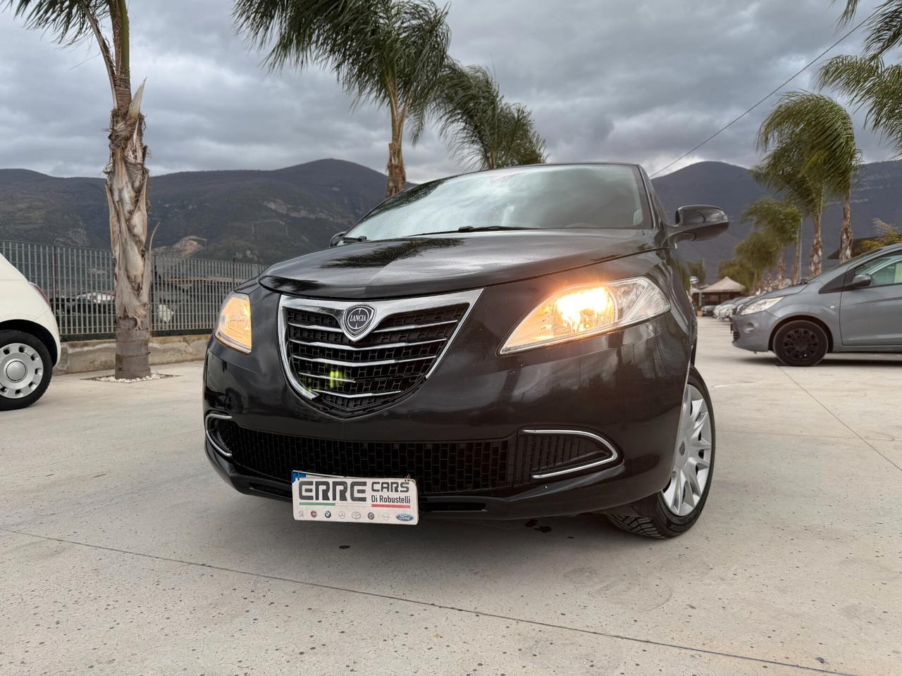 LANCIA YPSILON ANNO 2014 1.2 BENZINA/GPL 69 CV