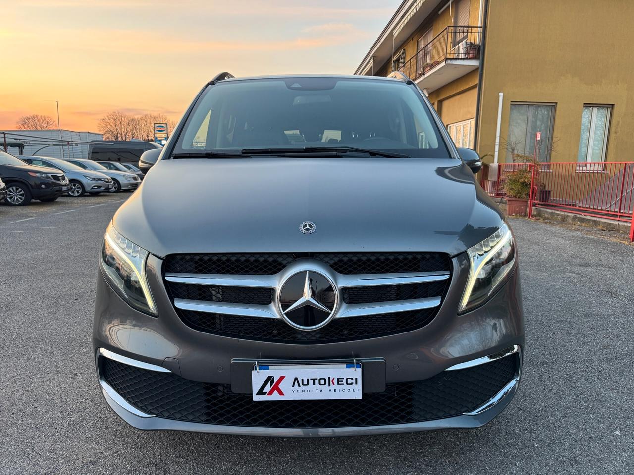 Mercedes-Benz V 250 V Extralong 250 d Avantgarde auto