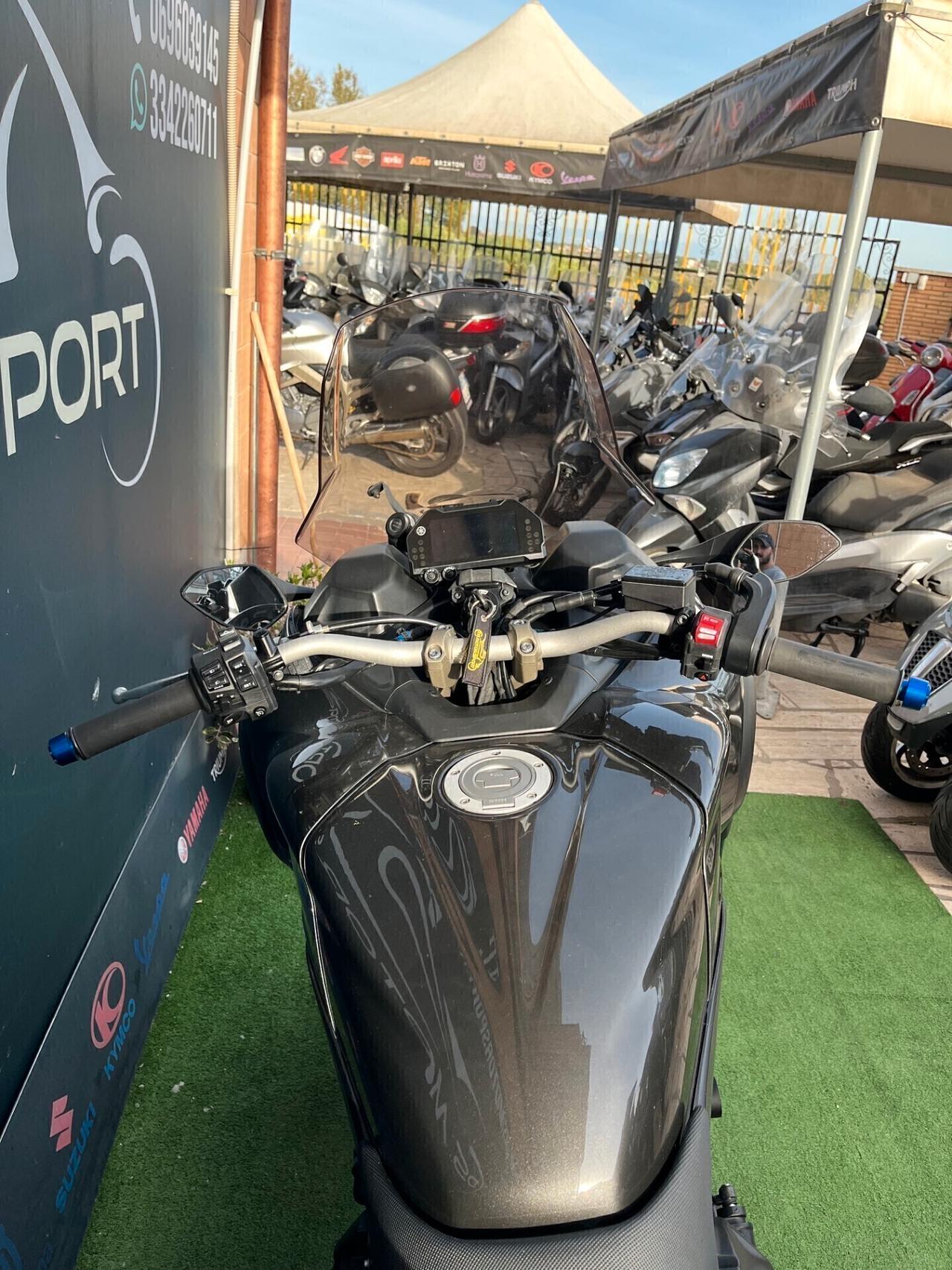 Yamaha Niken Abs