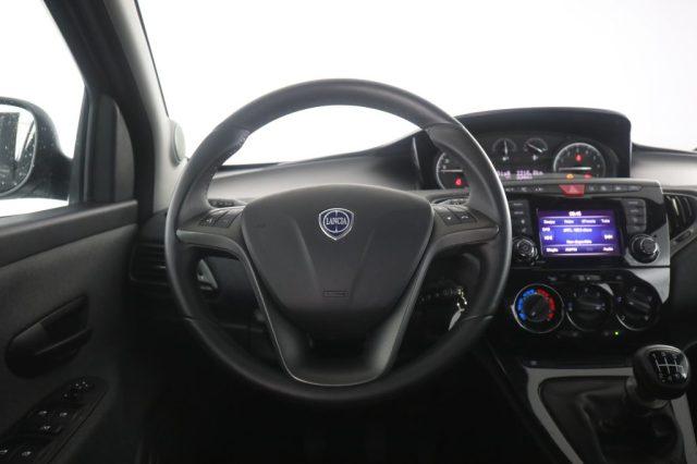 LANCIA Ypsilon Ypsilon 1.0 FireFly 70 CV Start&Stop Hybrid SILVER