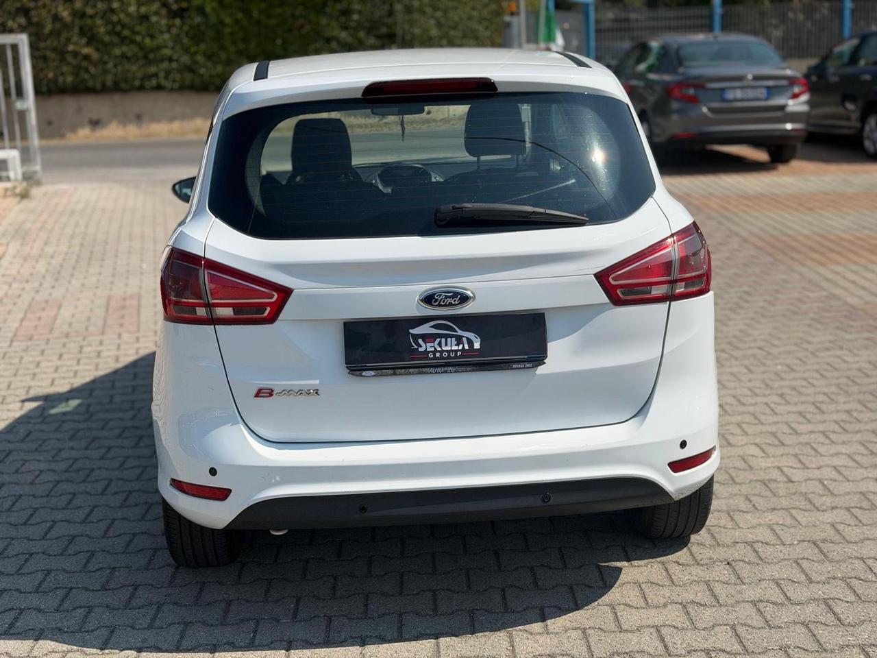 Ford B-Max 1.5 TDCi 75 CV Titanium