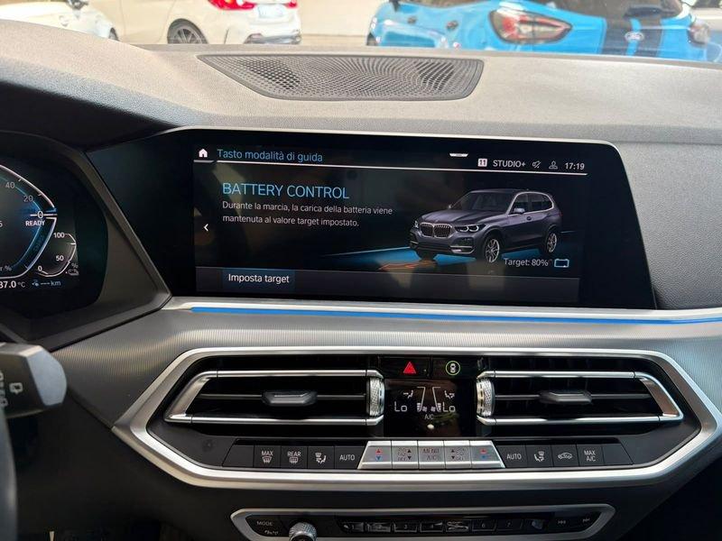 BMW X5 xDrive 45e Business autom.