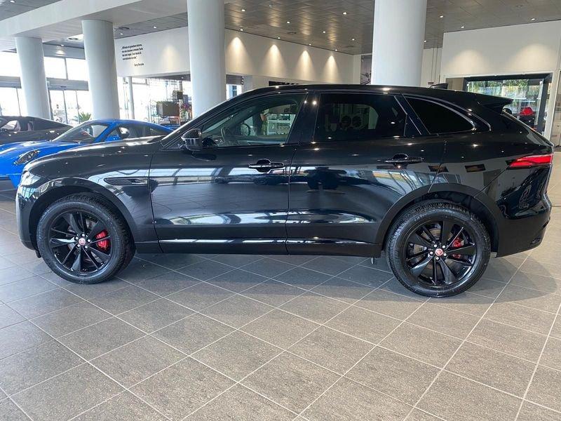 Jaguar F-Pace F Pace R Dynamic Auto - IVA Esposta