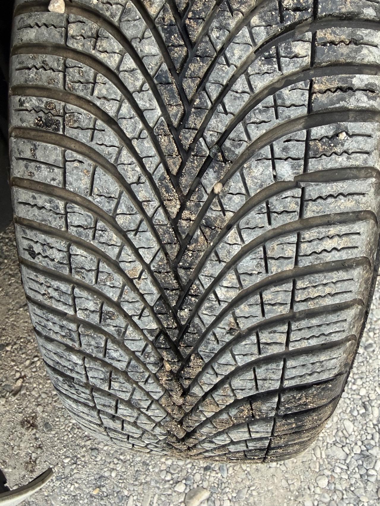 Volkswagen Golf 1.6 TDI DPF 5p. Highline