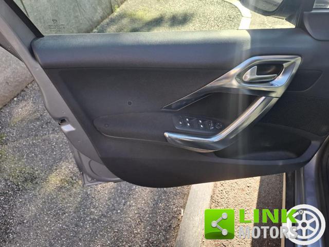 PEUGEOT 2008 1.6 E-HDI ALLURE