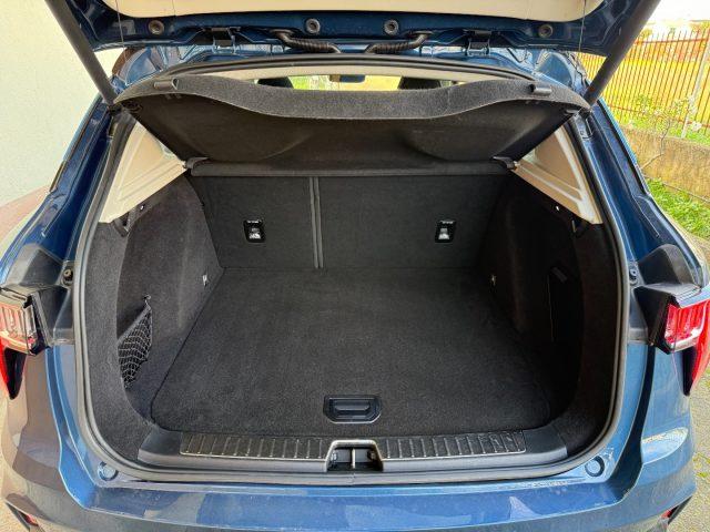 LYNK & CO 01 1.5 td phev Hybrid Plug-in