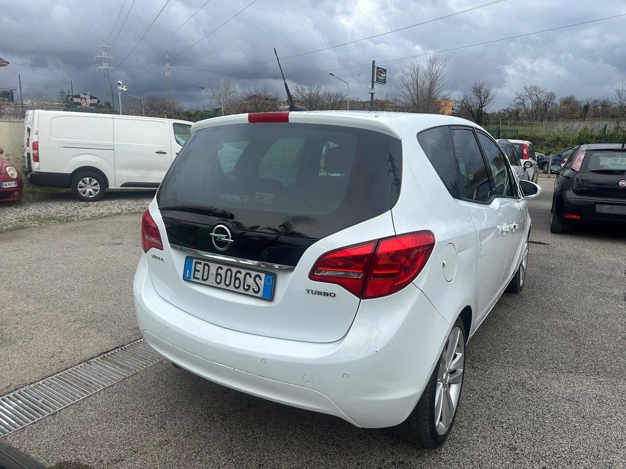 Opel Meriva 1.4 benzina 2010