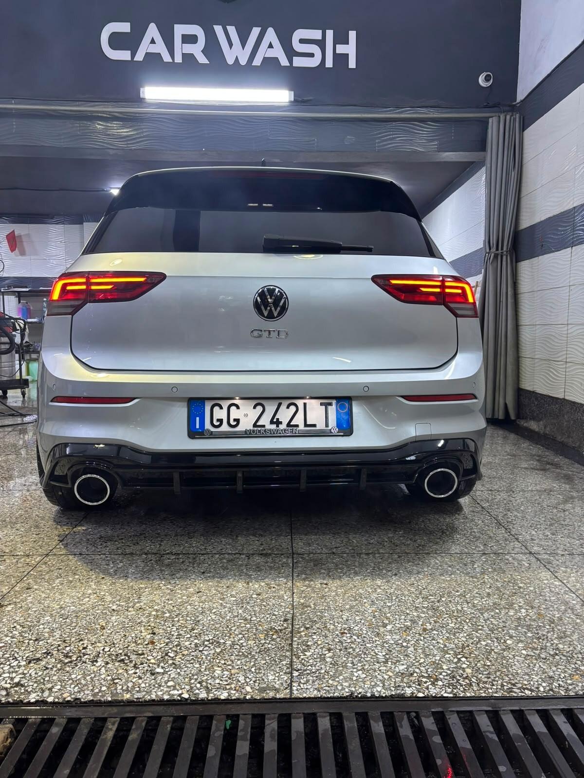 Volkswagen Golf 2.0 TDI DSG GTD LOOK EDITION