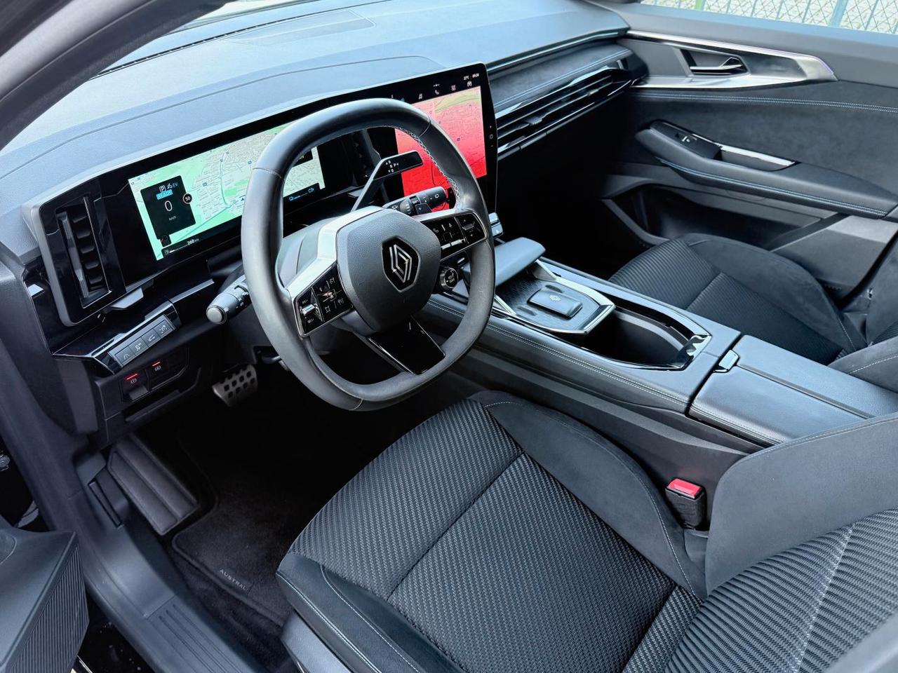 Renault Austral 1.2 E-Tech full hybrid Iconic Esprit Alpine 200cv auto