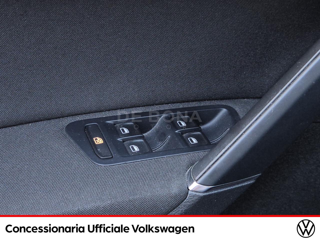Volkswagen Golf 5p 1.6 tdi highline