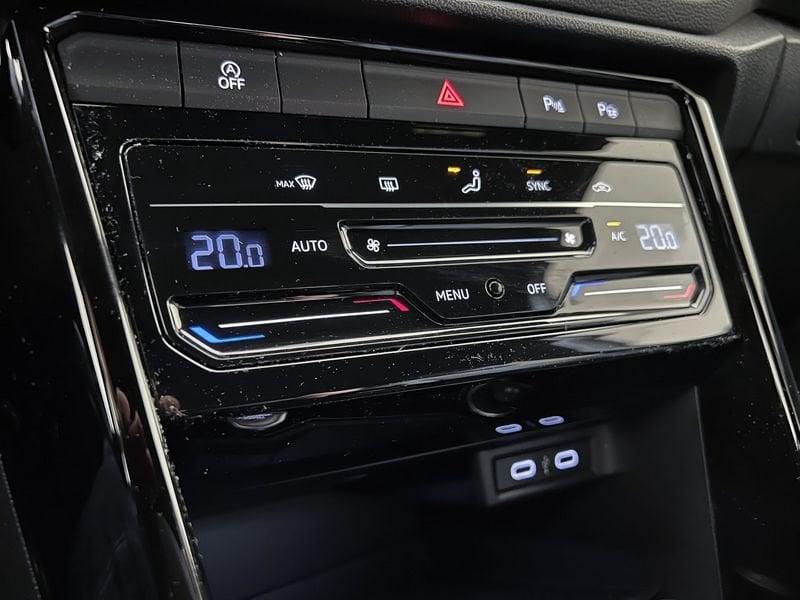 Volkswagen T-Roc T-Roc 1.5 TSI ACT DSG R-Line