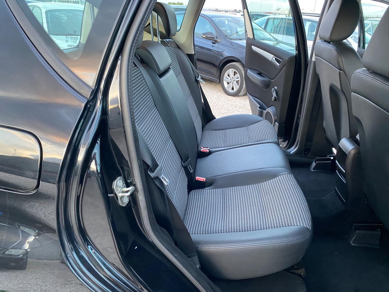 Mercedes-benz A 180 A 180 CDI Elegance AUTOMATICO