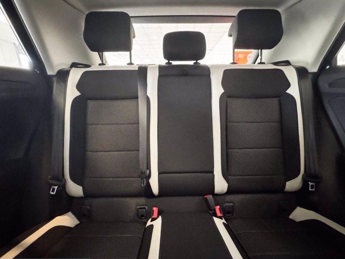 VOLKSWAGEN T Roc 1 6 tdi advanced