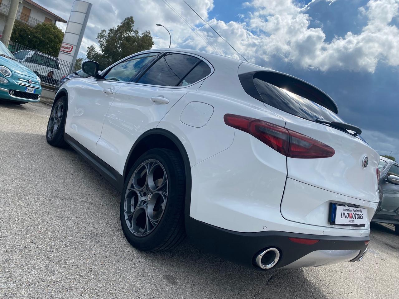 Alfa Romeo Stelvio 2.2 Turbodiesel 180 CV AT8 RWD Executive