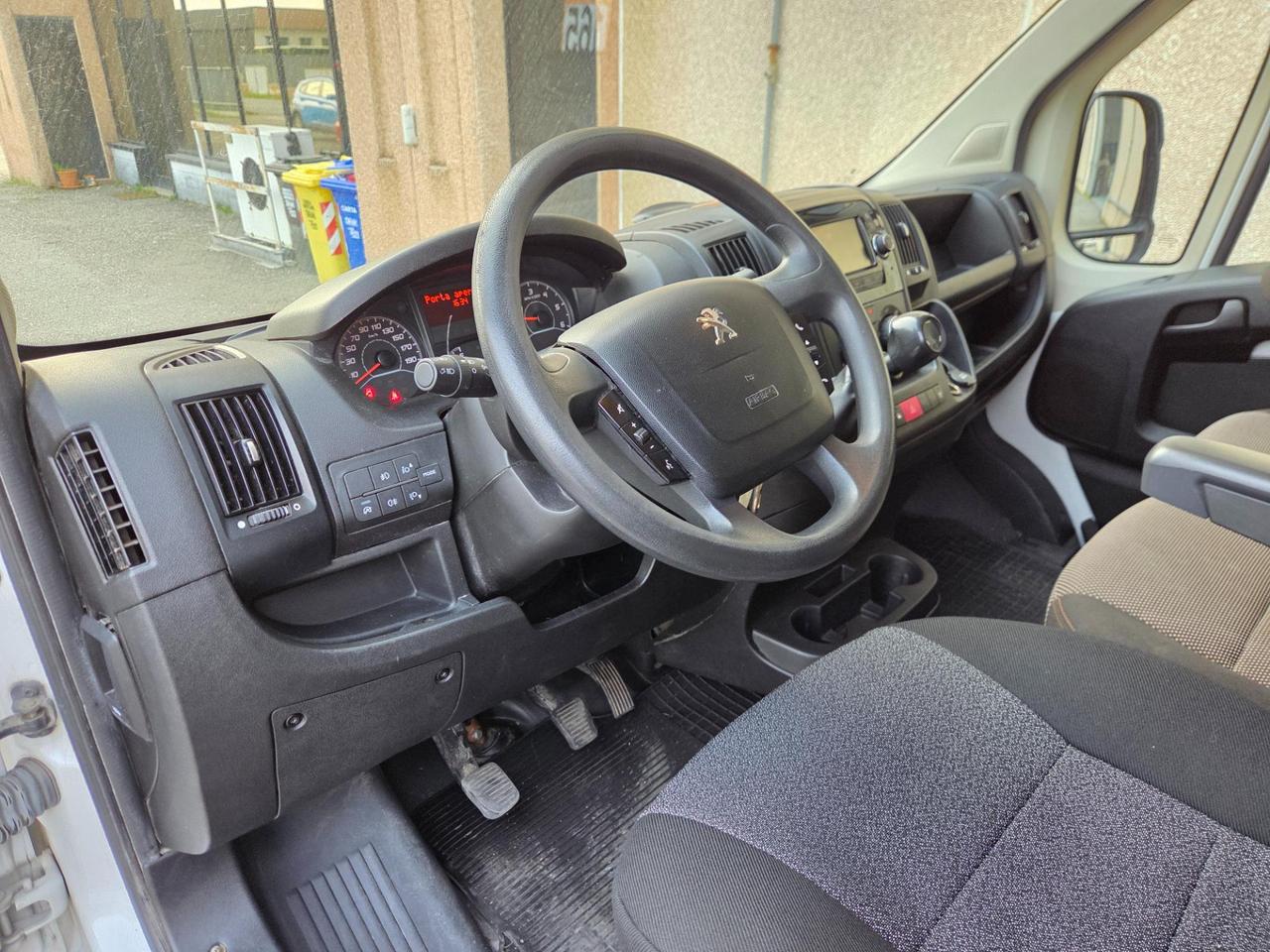 PEUGEOT Boxer 335 2.2 bluehdi 140cv S&S L2H2 + IVA