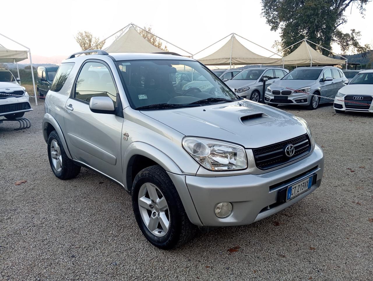 Toyota RAV 4 RAV4.com 2.0 Tdi D-4D cat 3 porte