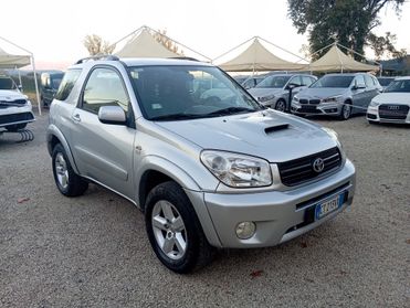 Toyota RAV 4 RAV4.com 2.0 Tdi D-4D cat 3 porte