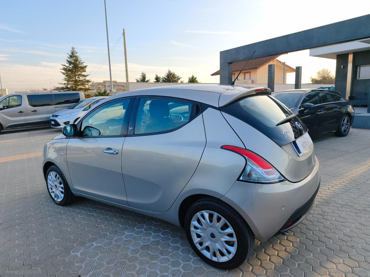 LANCIA Ypsilon 1.3 MJT 95 CV 5p. S&S Platinum