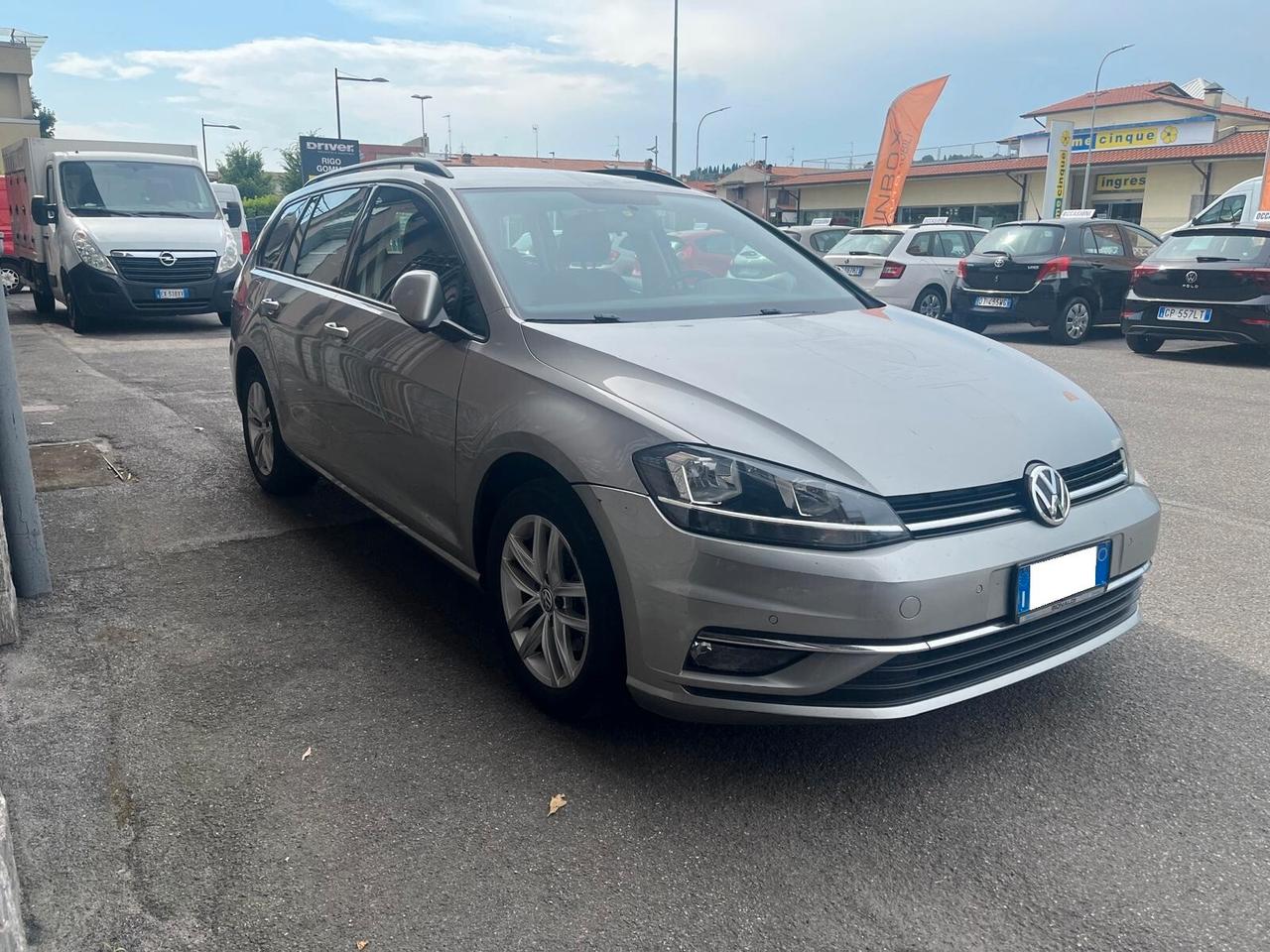 Volkswagen Golf Variant Golf Variant 1.6 tdi Executive 115cv dsg