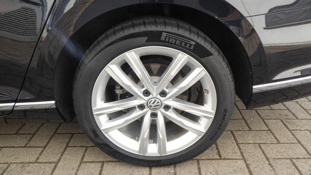 VOLKSWAGEN Passat Variant 2.0 TDI SCR 190 CV DSG Highline BMT