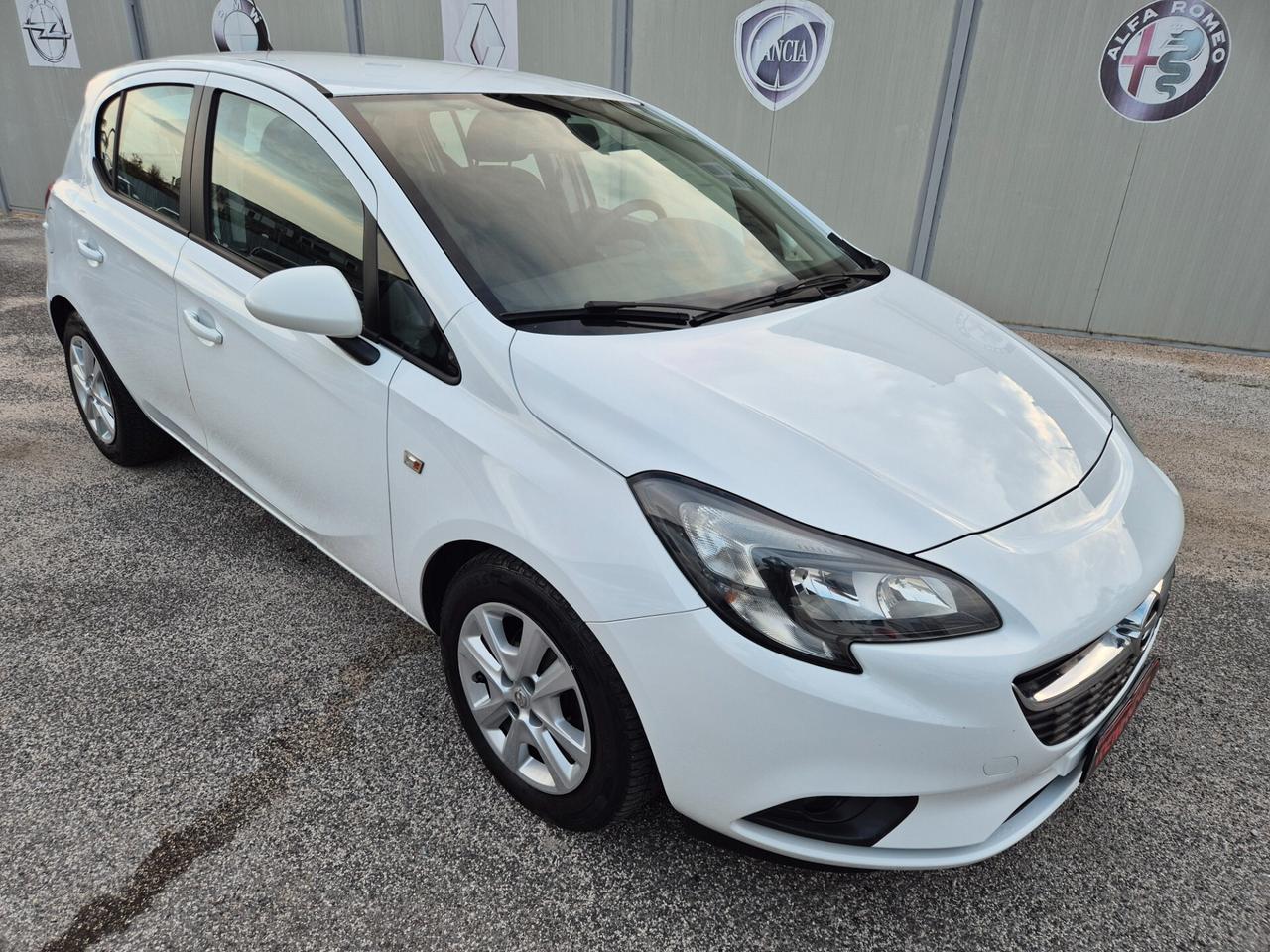 Opel CORSA 1.4 90CV GPL RESTAYLING NUOVA FULL Cosmo