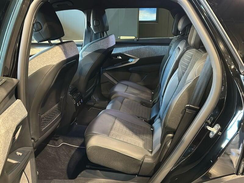 Peugeot 5008 5008 Hybrid 136 e-DCS6 GT 7 POSTI