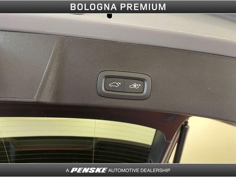 Volvo XC40 XC40 B3 automatico Core