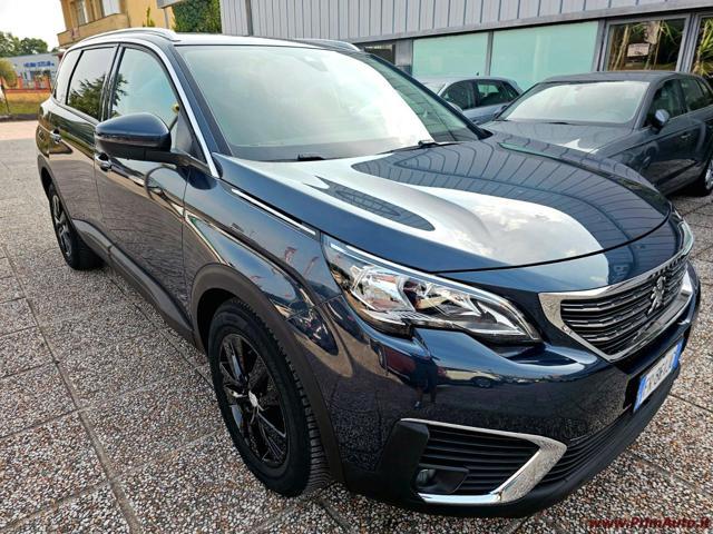 PEUGEOT 5008 BlueHDi 130 S&S Business