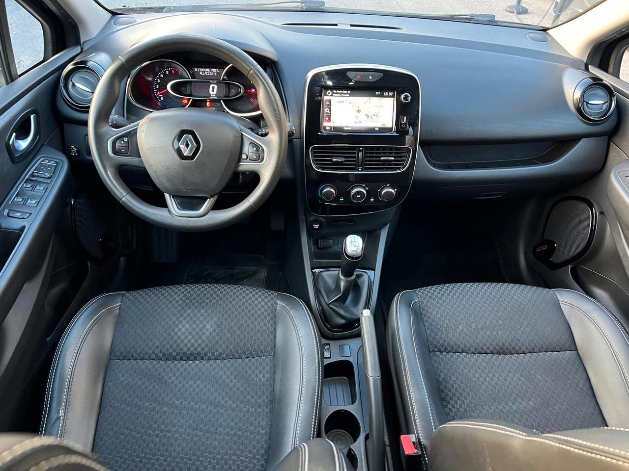 Renault Clio TCe 12V 90 CV GPL 5 porte Moschino Intens