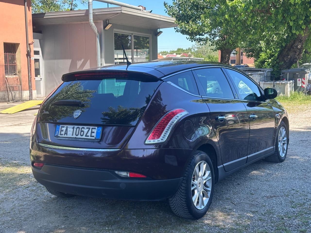 Lancia Delta 1.4 T-Jet 120 CV Argento Ecochic GPL