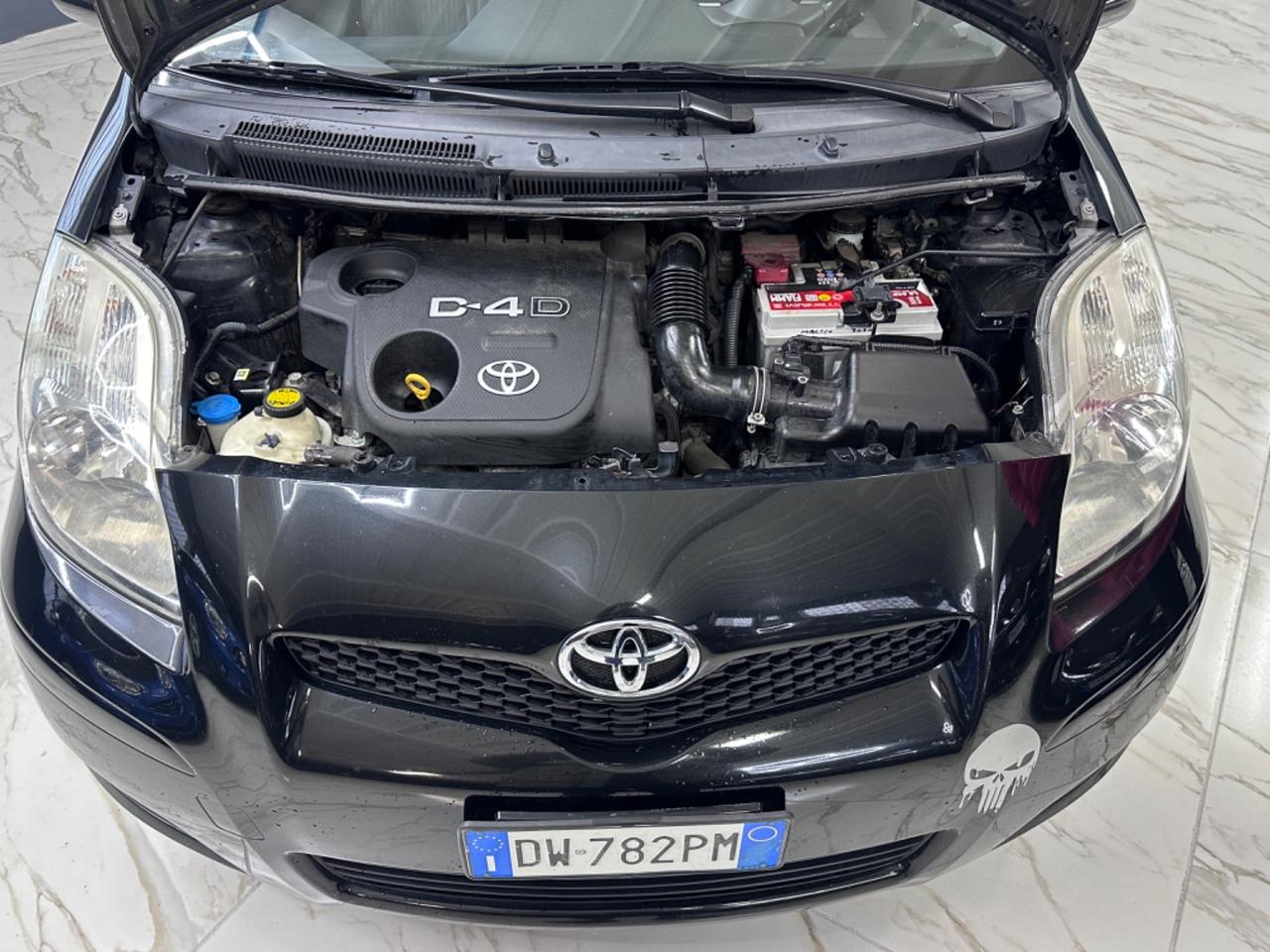 Toyota Yaris 1.4 D-4D DPF 3 porte