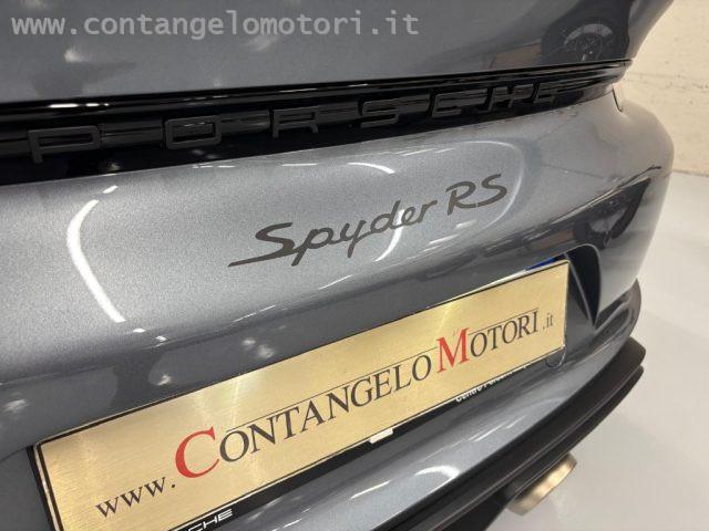 PORSCHE 718 Spyder RS ufficiale italiana