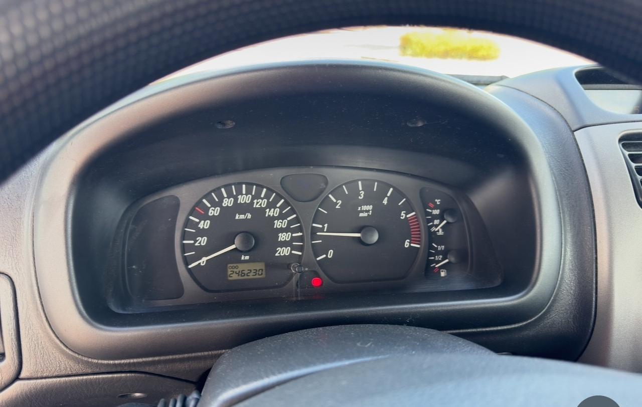 Opel Agila 1.3 CDTI 'Njoy