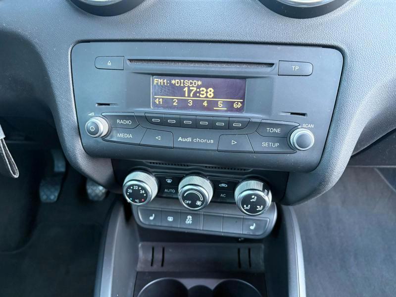 Audi A1 Sportback 1.6 tdi 105 CV Attraction ADATTA NEOPATENTATI