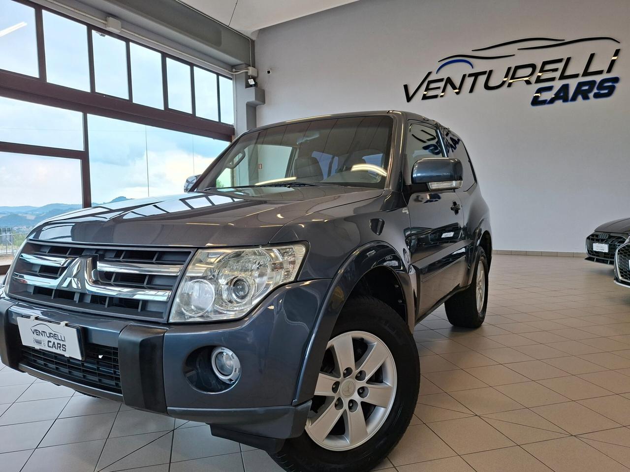 Mitsubishi Pajero 3.2 DI-D 16V 3p. Invite