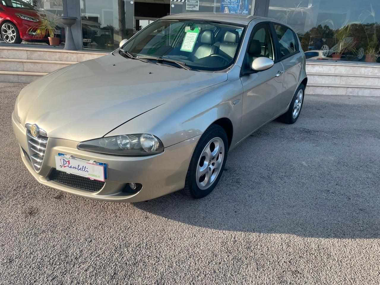 Alfa Romeo 147 1.9 JTD (120) 5 porte Distinctive