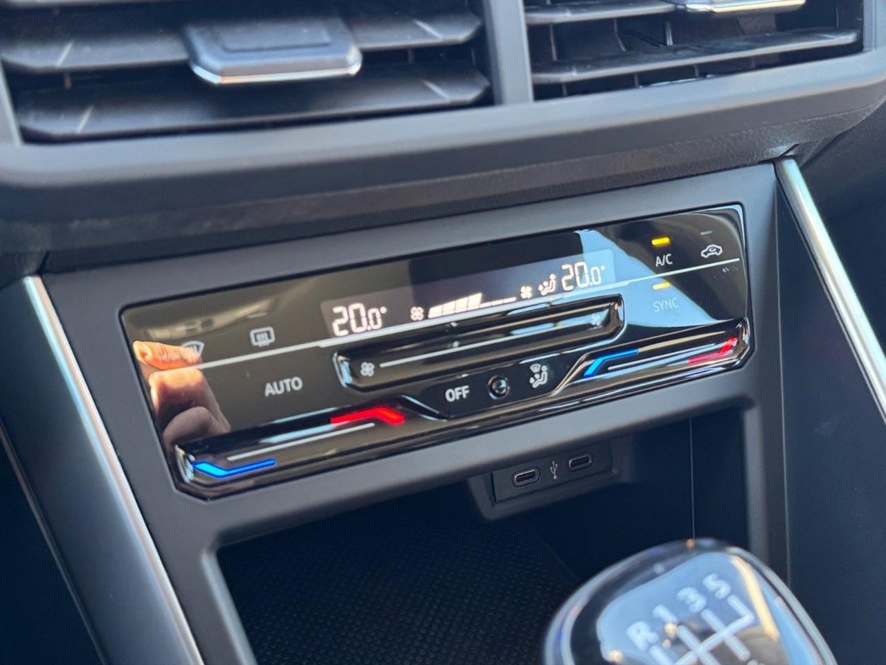 Volkswagen Polo 1.0 tsi life 95cv