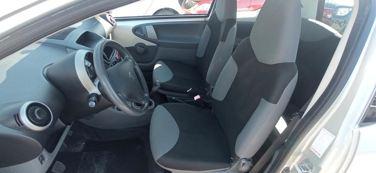 Peugeot 107 1.0 - 20 MILA KM!