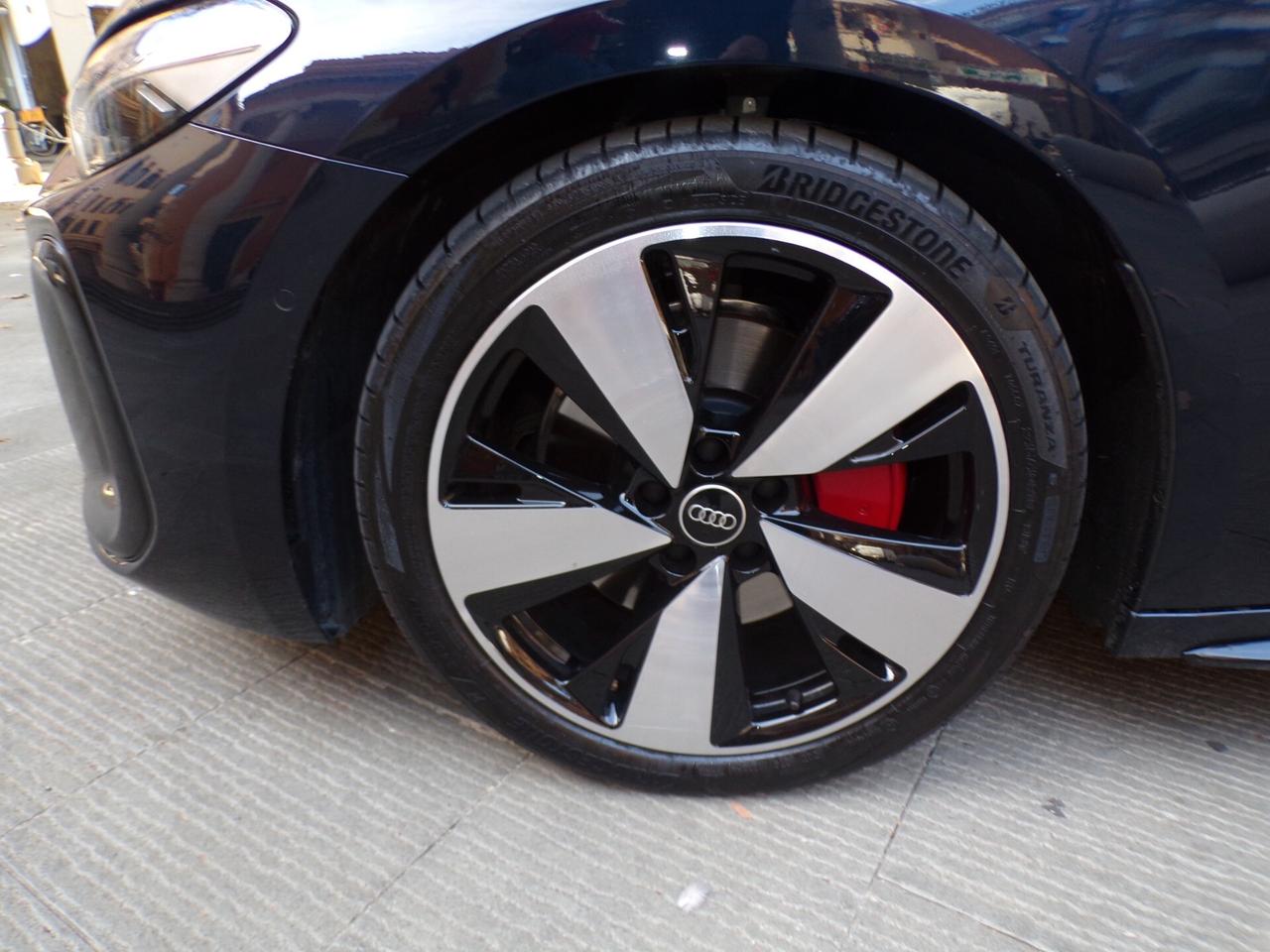 AUDI A5 SEDAN 2.0 TDI MHEV QUATTRO S-LINE BLACK EDITION DEL 2025 CON 19.000 KM